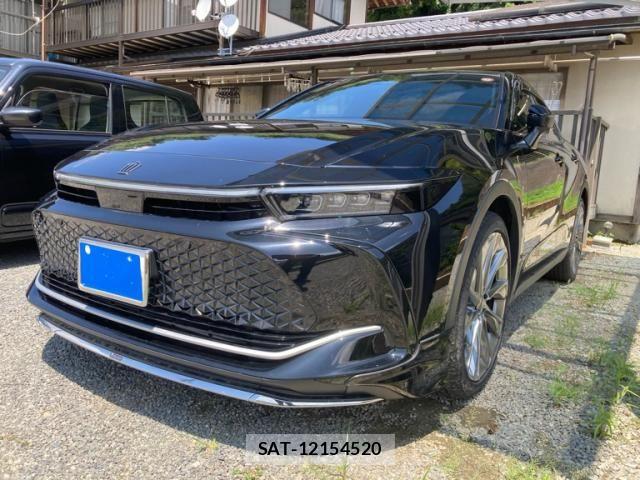 Toyota Crown Crossover 2022-11 8334482-0