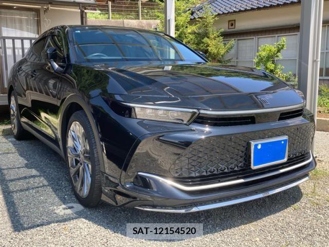 Toyota Crown Crossover 2022-11 8334482-1