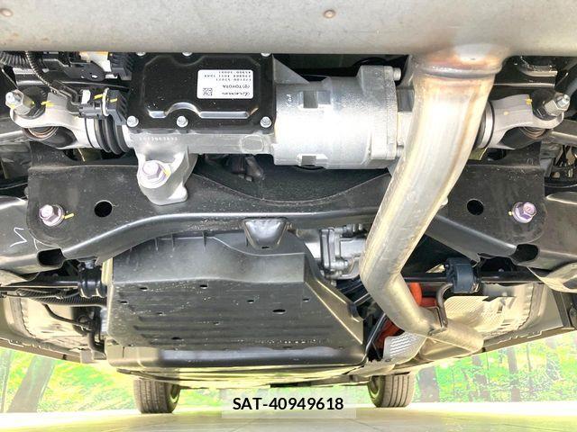 Toyota Crown Crossover 2023-09 8334483-18