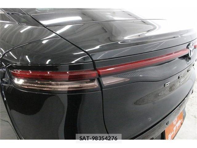 Toyota Crown Crossover 2023-07 8335320-15