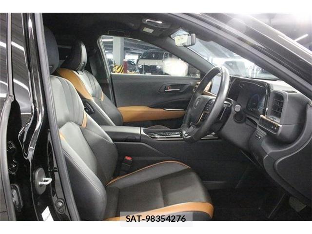 Toyota Crown Crossover 2023-07 8335320-26