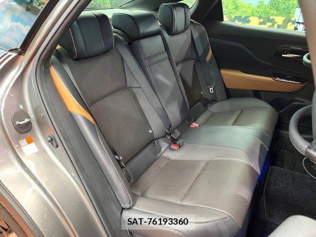 Toyota Crown Crossover 2023-04 8335316-10