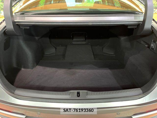Toyota Crown Crossover 2023-04 8335316-11