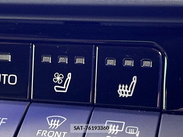 Toyota Crown Crossover 2023-04 8335316-7