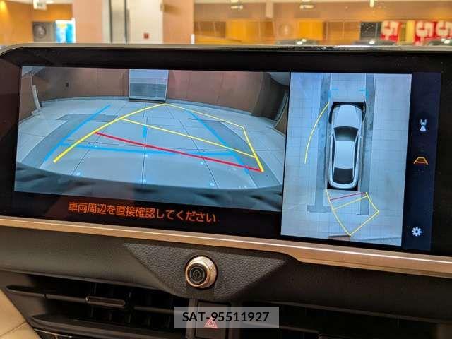 Toyota Crown Crossover 2022-11 8335323-8