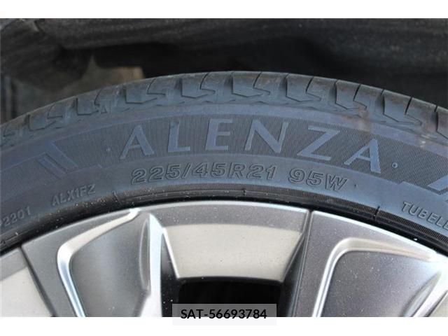 Toyota Crown Crossover 2022-12 8335322-25