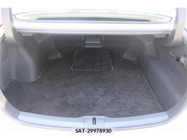 Toyota Crown Crossover 2023-04 8335321-12
