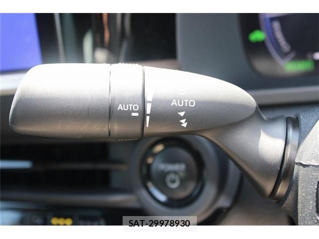 Toyota Crown Crossover 2023-04 8335321-21