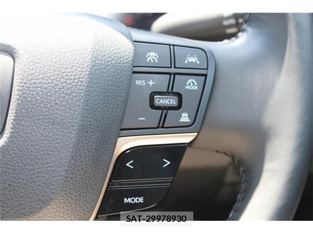 Toyota Crown Crossover 2023-04 8335321-5