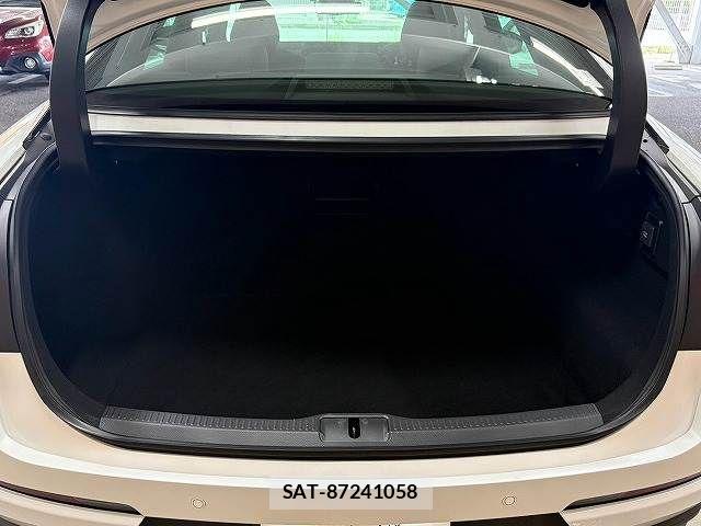 Toyota Crown Crossover 2023-06 8335319-12