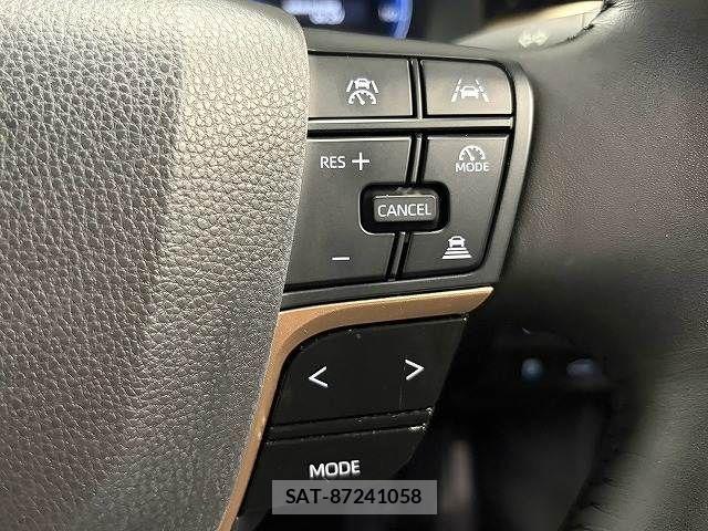Toyota Crown Crossover 2023-06 8335319-6