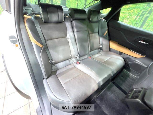 Toyota Crown Crossover 2022-12 8335317-9