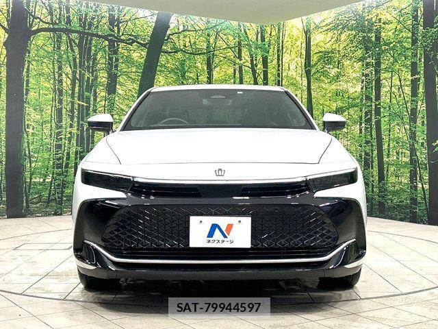 Toyota Crown Crossover 2022-12 8335317-14