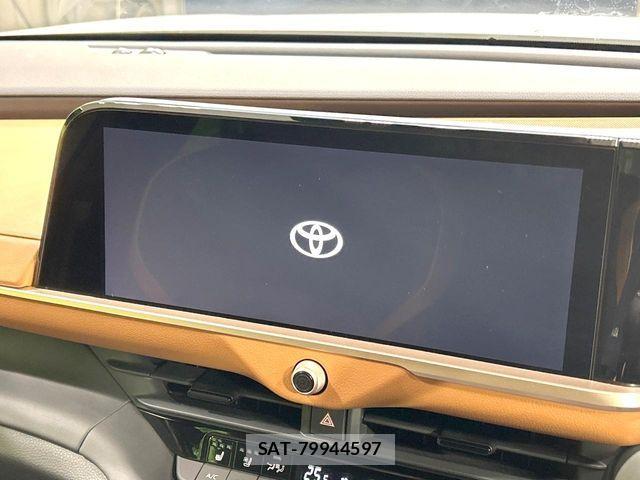 Toyota Crown Crossover 2022-12 8335317-2
