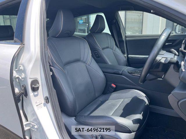 Toyota Crown Crossover 2023-08 8354205-12