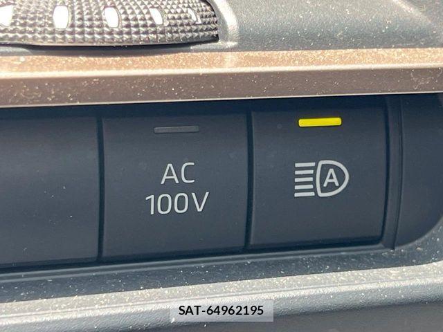Toyota Crown Crossover 2023-08 8354205-6