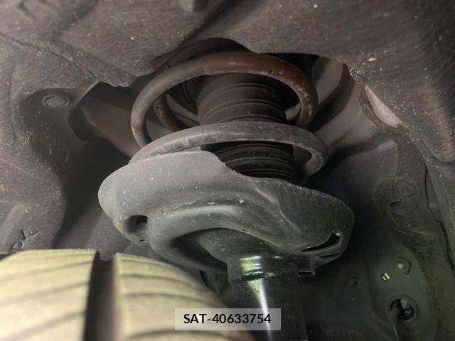 Toyota Crown Crossover 2025-01 8354203-17