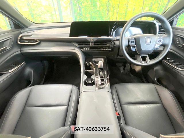 Toyota Crown Crossover 2025-01 8354203-1