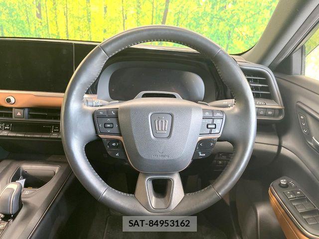 Toyota Crown Crossover 2023-08 8354204-10