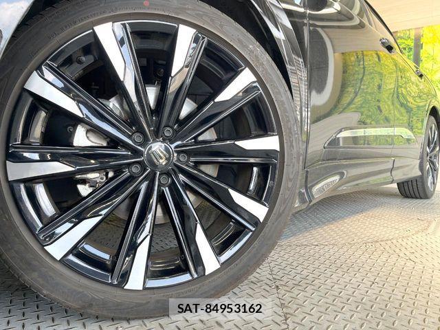 Toyota Crown Crossover 2023-08 8354204-12
