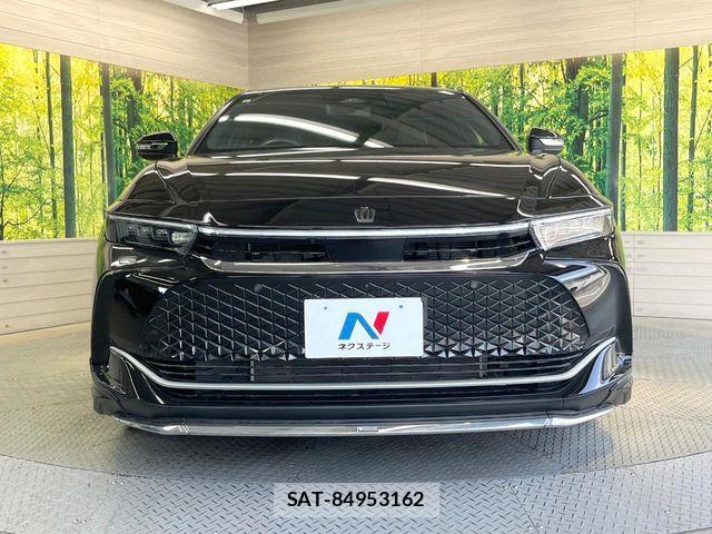 Toyota Crown Crossover 2023-08 8354204-13