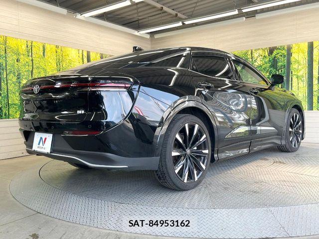 Toyota Crown Crossover 2023-08 8354204-16
