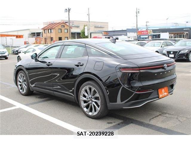 Toyota Crown Crossover 2024-12 8365254-6