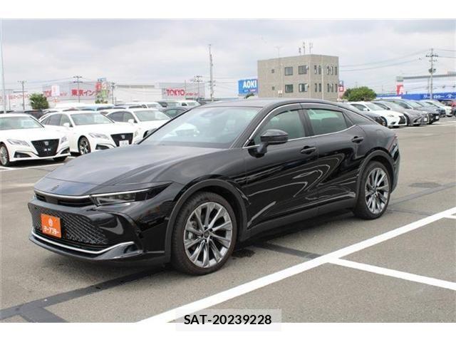 Toyota Crown Crossover 2024-12 8365254-8