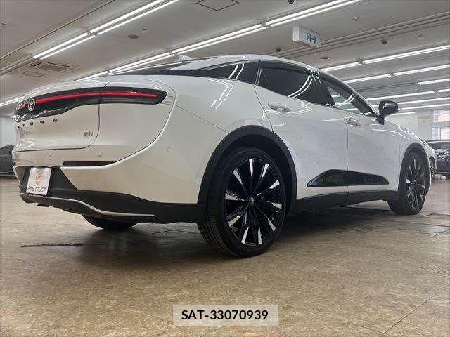 Toyota Crown Crossover 2023-07 8365255-16