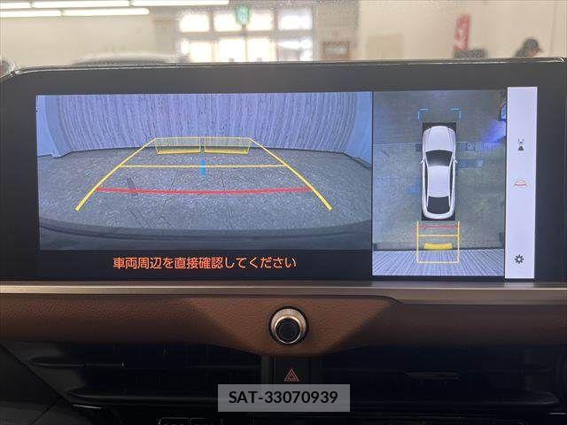 Toyota Crown Crossover 2023-07 8365255-5