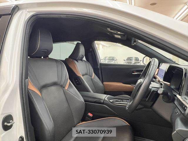 Toyota Crown Crossover 2023-07 8365255-6