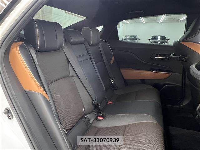 Toyota Crown Crossover 2023-07 8365255-7