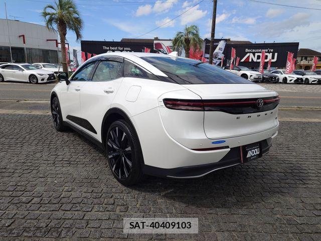 Toyota Crown Crossover 2023-01 8365251-2