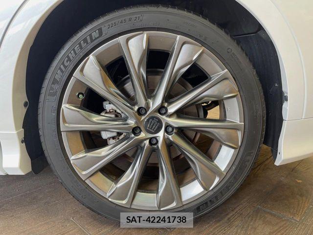 Toyota Crown Crossover 2023-06 8365249-12