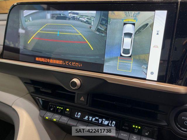 Toyota Crown Crossover 2023-06 8365249-3