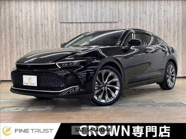 Toyota Crown Crossover 2023-06 8365257-0