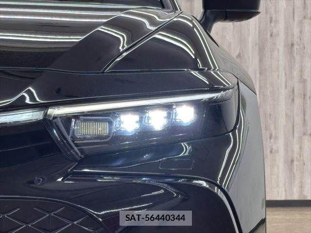Toyota Crown Crossover 2023-06 8365257-10