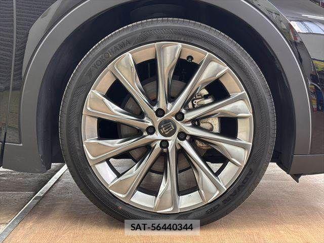 Toyota Crown Crossover 2023-06 8365257-11