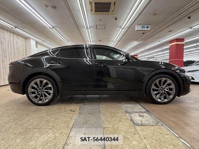 Toyota Crown Crossover 2023-06 8365257-14