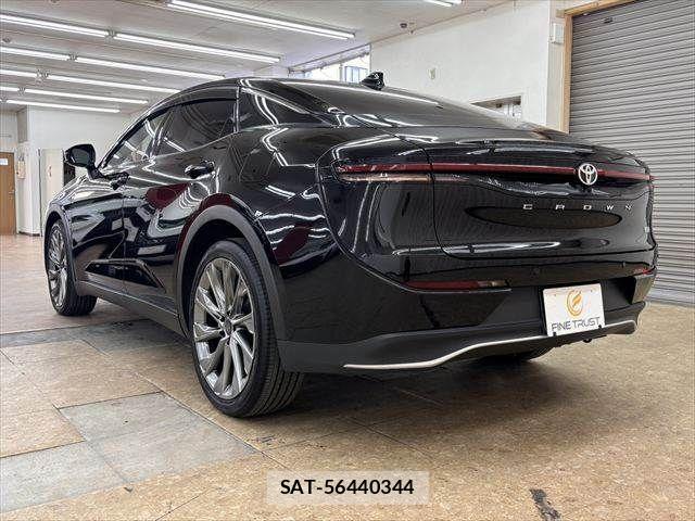 Toyota Crown Crossover 2023-06 8365257-17