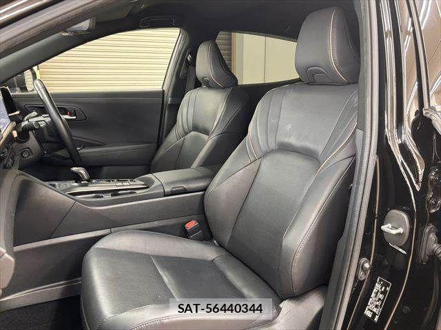 Toyota Crown Crossover 2023-06 8365257-29