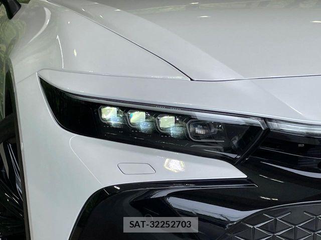 Toyota Crown Crossover 2023-03 8365252-11