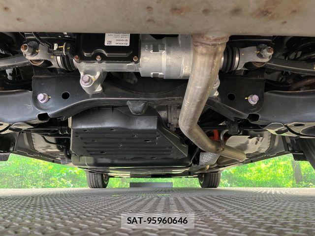 Toyota Crown Crossover 2023-09 8365253-18