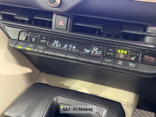 Toyota Crown Crossover 2023-09 8365253-6