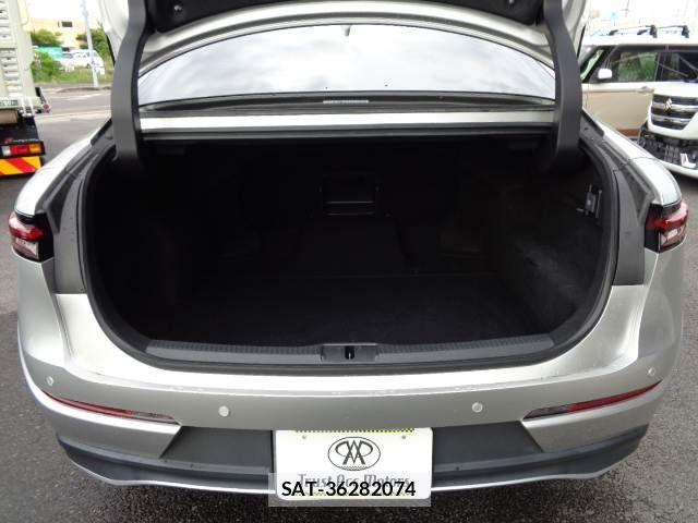 Toyota Crown Crossover 2023-10 8365256-13