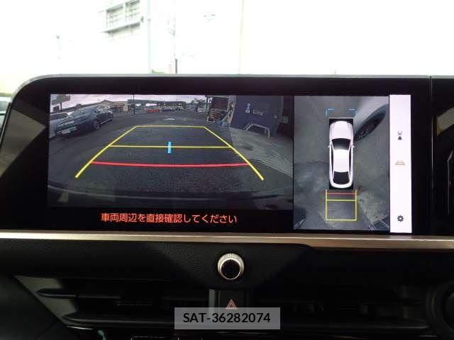 Toyota Crown Crossover 2023-10 8365256-7