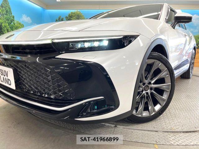 Toyota Crown Crossover 2023-07 8438018-10