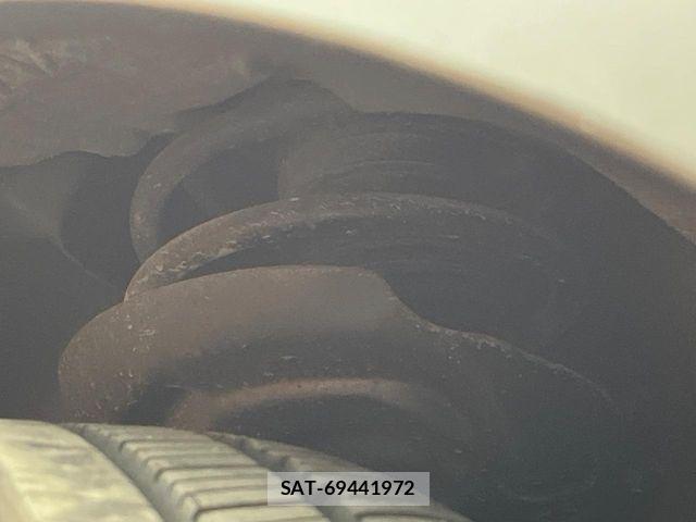 Toyota Crown Crossover 2023-08 8457210-19