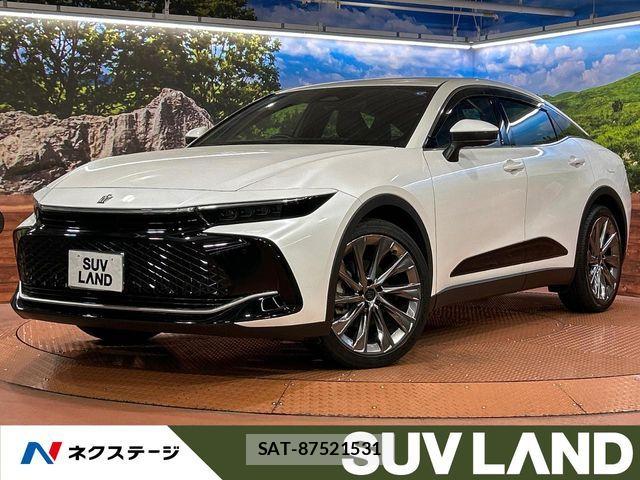 Toyota Crown Crossover 2024-02 8457211-0