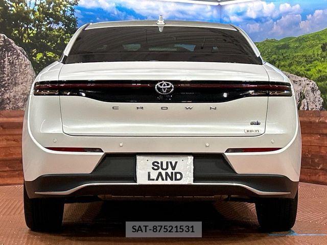 Toyota Crown Crossover 2024-02 8457211-14